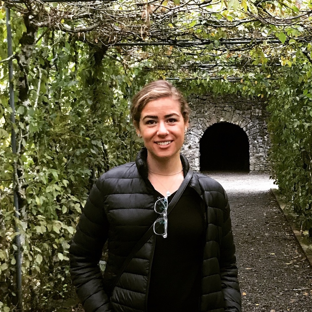 Meet your Posher, Gloria